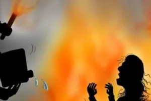 Jalaun में बड़ी घटना, छेड़खानी का विरोध करने पर किशोरी को जिंदा जलाने का प्रयास, पुलिस बोली- आरोपी से हो रही पूछताछ