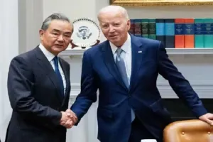 US: जो बाइडेन ने चीनी विदेश मंत्री से की मुलाकात, दोनों साथ मिलकर वैश्विक चुनौतियों से लड़ने का आह्वान