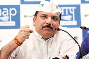 ED ने दिल्ली आबकारी नीति से जुड़े मामले में ‘आप’ सांसद संजय सिंह के परिसरों पर मारे छापे 