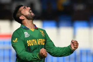 केशव महाराज ने उन्हें बता दिया था कि मैं आउट नहीं हूं : तबरेज शम्सी