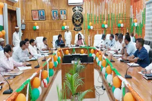 बहराइच: डीएम की बैठक से नदारद मिले डीआईओएस, नाराज जिलाधिकारी ने दिया यह सख्त निर्देश...