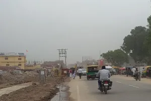 आंधी-बारिश से गुल हुई बिजली, फिल्मी रामलीला टली, एसएसपी ने 400 लोगों को पंडाल से निकलवाया सुरक्षित!