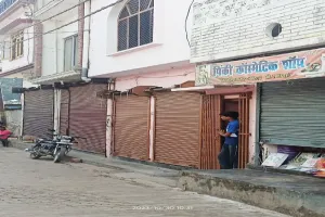 बहराइच: विवादित नारे लगाने वाले आरोपियों की अब तक नहीं हुई गिरफ्तारी, नाराज लोगों ने बंद की दुकानें, तनाव