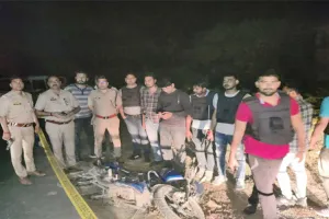 इटावा: डबल मर्डर मामले में पुलिस को मिली सफलता, मुठभेड़ में मुख्य आरोपी समेत साथी को किया गिरफ्तार