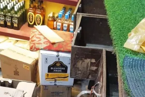 रामनगर: डेढ़ माह में तीन बार चोरों ने खंगाली शराब भट्टी