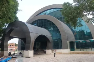 शाहजहांपुर: 13.83 करोड़ की लागत से बनकर तैयार हो गया ऑडिटोरियम