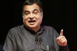 गडकरी ने कहा- डीपीआर तैयार करने में आती हैं मुश्किलें, कंपनियां नई प्रौद्योगिकी अपनाने को तैयार नहीं 