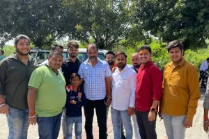 कासगंज: मुफलिसी जिंदगी को मिला समाजसेवियों का सहारा