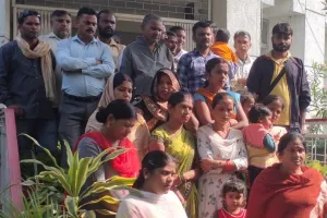 रुद्रपुर: इंटरार्क श्रमिकों ने दी एक दिवसीय सामूहिक भूख हड़ताल की चेतावनी