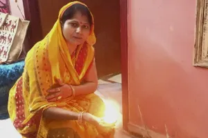 लखनऊ में गोवर्धन पूजा व अन्नकूट का हुआ आयोजन, मंदिरों में भी जुटी भीड़