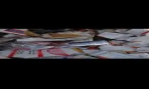 बरेली: मरीजों की कोई परवाह नहीं... जीवन रक्षक दवाएं भी कूड़े में, वीडियो वायरल