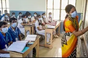 हरियाणा सरकार का आदेश- NCR के अंतर्गत आने वाले जिलों के उपायुक्त स्कूलों को करें बंद करने पर फैसला 