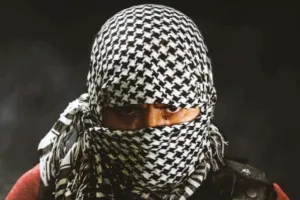 काशीपुर: पाश कॉलोनी में घुसे नकाबपोश बदमाश 