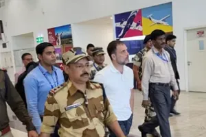 देहरादून: राहुल गांधी पहुंचे केदारनाथ, कार्यकर्ताओं से रखेंगे दूरी