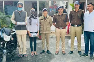 हल्द्वानी: चोरी में माहिर बाप-बेटी पुलिस की गिरफ्त में, दुकान से 1.10 लाख रुपये किए थे चोरी