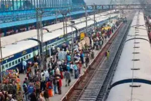 हल्द्वानी: दीपावली से पहले व बाद में ट्रेनों में बढ़ी Waiting... 