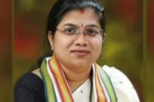 तेलंगाना: वरिष्ठ कांग्रेसी नेता पलवई श्रावंती ने दिया इस्तीफा