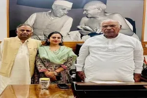 रवि प्रकाश वर्मा बेटी समेत आज थामेंगे कांग्रेस का हाथ, तैयारियां पूरी