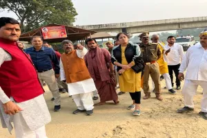 अयोध्या: एक लाख 51 हजार दीपों से जगमग होगा कामाख्या धाम, विधायक ने किया निरीक्षण 