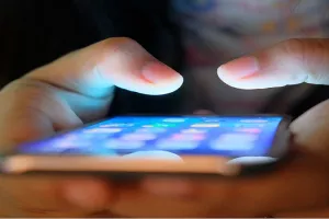 सोशल मीडिया से दूरी बनाना इतना अच्छा नहीं होता जितना आप सोचते हैं, अध्ययन में हुआ खुलासा 