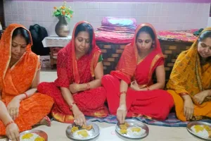 मुरादाबाद : नहाय खाय के साथ शुरू हुआ आस्था का महापर्व छठ, नगर निगम प्रशासन ने कराई सफाई एवं प्रकाश व्यवस्था