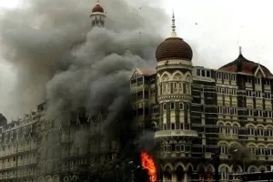 26/11 मुंबई आतंकवादी हमले की 15वीं बरसी आज, शहीदों को दी गई श्रद्धांजलि 