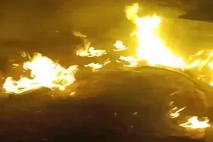 संभल: गैस सिलेंडर लीक होने से मजदूर के घर में लगी आग,  बाल-बाल बचा परिवार 