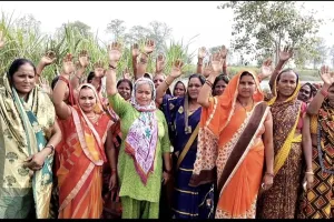 खटीमा: वन महोलिया के छठ घाट पर अवैध कब्जे को लेकर महिलाओं ने किया प्रदर्शन