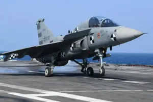 करीब सवा दो लाख करोड़ रूपये के रक्षा सौदों को दी मंजूरी