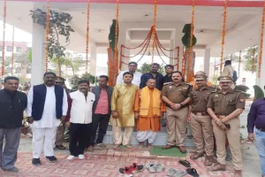 बछरावां थाने में नवनिर्मित पशुपतिनाथ मंदिर में हुई शिवलिंग की प्राण प्रतिष्ठा