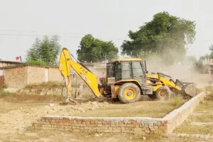 प्रयागराज: अतीक के करीबियों को किया गया चिन्हित, पीडीए का चला बुलडोजर