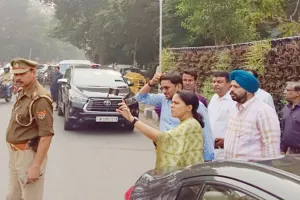 लखनऊ : राजधानी के इन जगहों पर नहीं लगा सकेंगे दुकान, मंडलायुक्त ने दिया आदेश