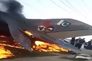  Pakistan: मियांवाली में प्रशिक्षण हवाई अड्डे पर हमला विफल, तीन आतंकवादी ढेर 