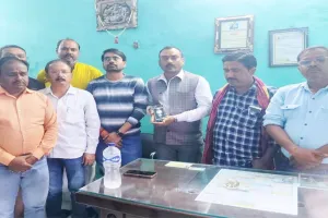 बांदा: सहाराश्री के निधन पर पत्रकारों ने की शोकसभा, दी श्रद्धांजलि