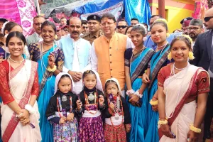 पिथौरागढ़: भारत, नेपाल व तिब्बत के बीच आपसी सौहार्द, व्यापारिक और सांस्कृतिक संबंध बढ़ाने का जरिया है जौलजीबी मेला - धामी