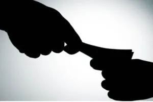 बाराबंकी : चकबन्दी में भारी धांधली से किसान बेहाल, अधिकारियों पर अवैध वसूली और मनमानी का आरोप