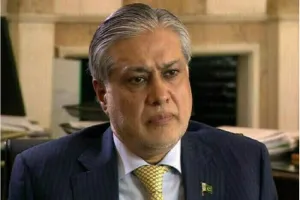 चुनाव मामले में सीजेपी की टिप्पणी के बाद राष्ट्रपति अल्वी को स्वेच्छा से इस्तीफा दे देना चाहिए :  इशाक डार 