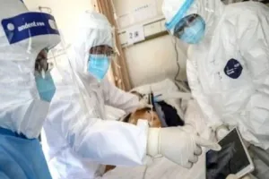 चीन में सांस संबंधी बीमारियों से निपटने के लिए खुलेंगे और अधिक क्लीनिक 