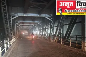 प्रयागराज: अंग्रेजों के जमाने में बने पुल की अनोखी कहानी, बिना नट बोल्ट के चल रही जिंदगानी!