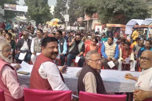 बरेली: लाभार्थियों को बांटी प्रधानमंत्री आवास की चाबियां