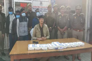 रायबरेली: 1.25 लाख की लूट करने वाले चारों बदमाश गिरफ्तार, जेवर के साथ मोबाइल और असलहा बरामद