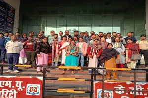 KGMU: आउटसोर्सिंग कर्मचारियों ने बैठक कर बनाई रणनीत, वेतन कटौती को लेकर हैं आक्रोशित 