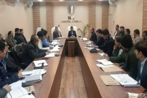 अंबेडकरनगर: जिलाधिकारी ने सीएम डैसबोर्ड के संबंध में की बैठक, अधिकारियों को दिए यह निर्देश