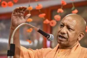 CM योगी ने परिनिर्वाण दिवस पर डा. आम्बेडकर को किया याद, कहा - सरकार बाबा साहब के विजन को कर रही पूरा 