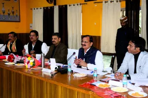 मुरादाबाद: गृह, निर्माण और शिक्षा संबंधी प्रश्नों पर अधिकारी हुए निरुत्तर