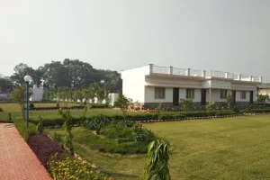 ग्रेटर बरेली की राह में अड़चन बनी 6400 वर्ग मीटर में बनी रिजॉर्ट, मालिक ने चुपचाप कंपाउंडिंग फीस जमा कर फंसाया पेच