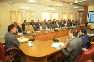 रुद्रपुर: किसान मेले की तैयारियों को लेकर कुलपति ने ली बैठक