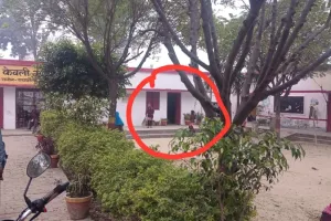 अमृत विचार पड़ताल : शिक्षकों को लग रही सर्दी, छात्राएं लगा रहीं थी झाड़ू