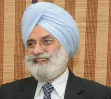 छीना ने वंदे भारत एक्सप्रेस ट्रेन के लिये मोदी का किया धन्यवाद