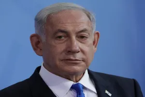 Israel: इज़राइल के प्रधानमंत्री नेतन्याहू की बढ़ी मुश्किलें! रिश्वतखोरी के मामले पर फिर से होगी सुनवाई